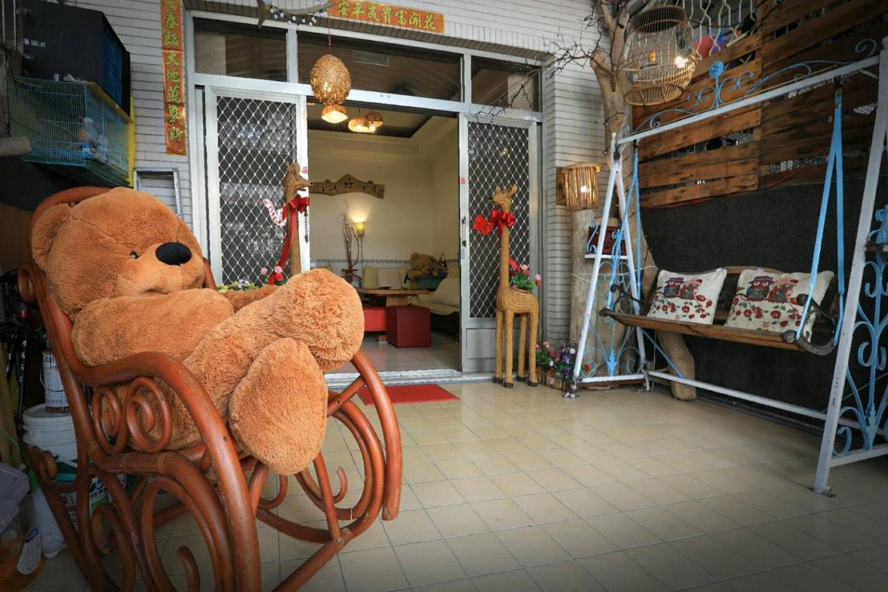Xincun Seed Homestay Тайнан Екстериор снимка